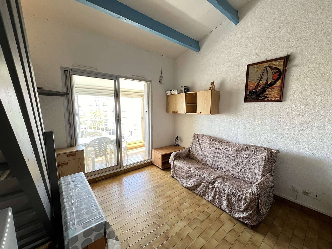 Ganzes Studio, Studio mit Kabine + Mezzanine für 4 Pers, Loggia, strandnah, privater Parkplatz in Cap d'Agde, Agde