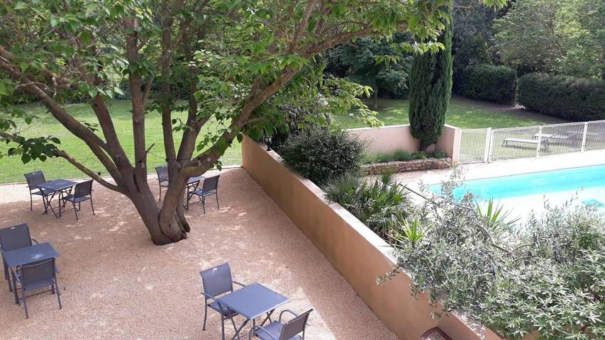 Maison d’hôte pour 2 personnes, avec piscine et jardin à Salon-de-Provence - 3