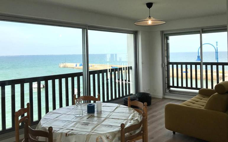Gîte pour 4 personnes, avec vue et balcon dans Plage du Port d'Orange