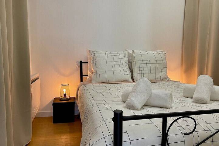 Ganze Wohnung, Fleur de Lys-Apartment-Ensuite-Apartment-No view in Romorantin-Lanthenay, Sologne