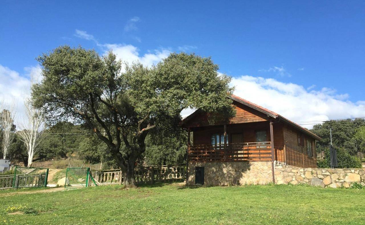 Complejo Rural Los Jarales in Navamorcuende, Provincia de Toledo