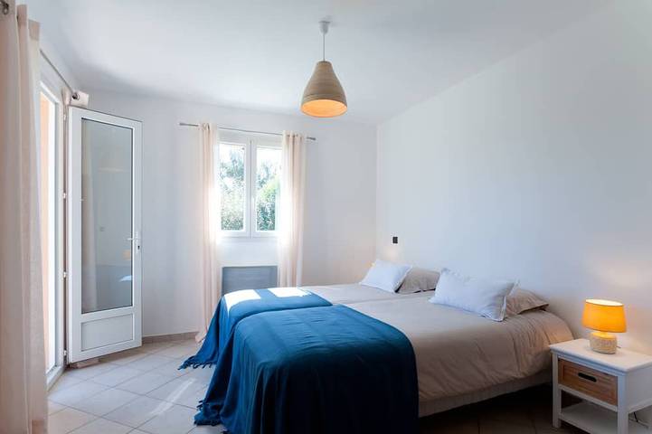 Porto-Vecchio. Villa para 8 a 10 personas a 10 minutos de la playa. in San-Gavino-di-Carbini, Distrito de Sartène