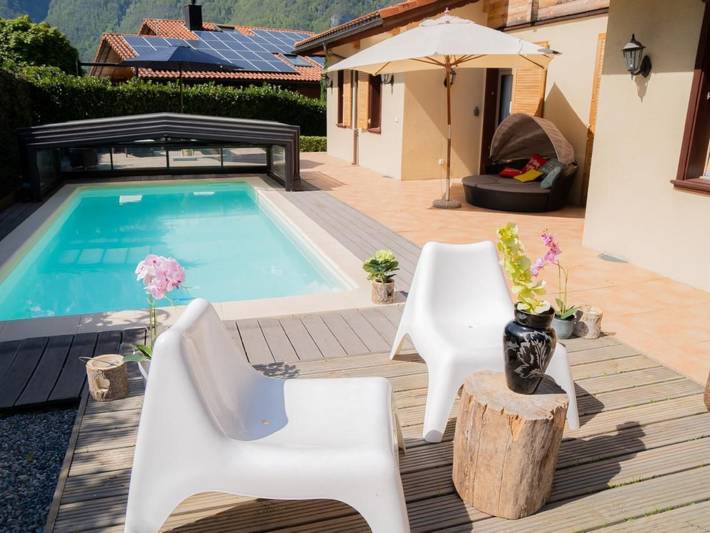 Ferienwohnung für 4 Personen, mit Balkon und Sauna sowie Pool und Garten - 1