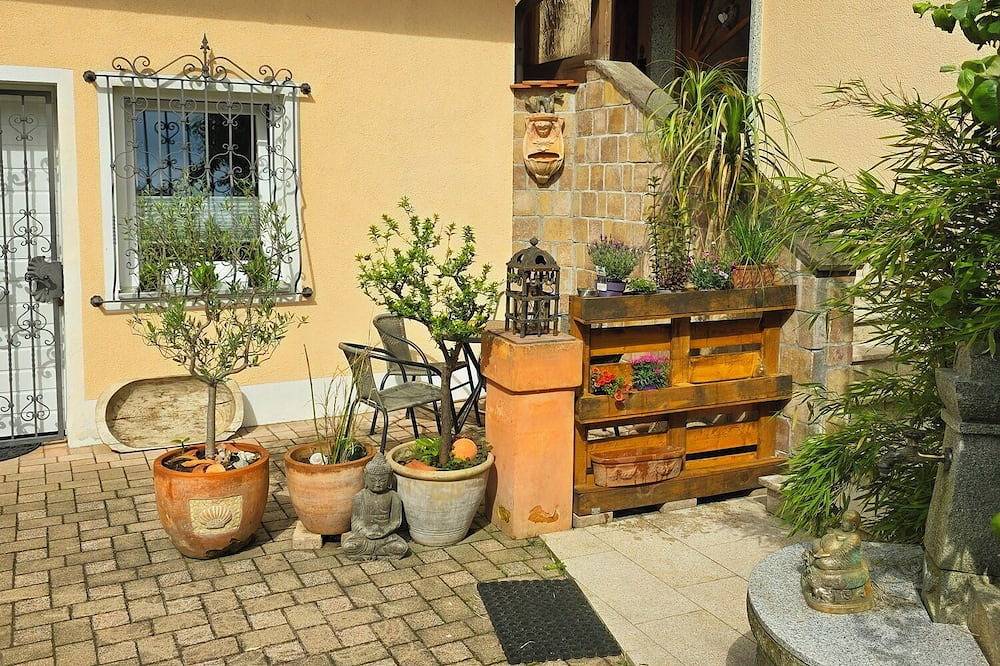 Ganze Wohnung, Schönes Apartment / Ferienwohnung am Fluß in Blaibach, Ostbayern