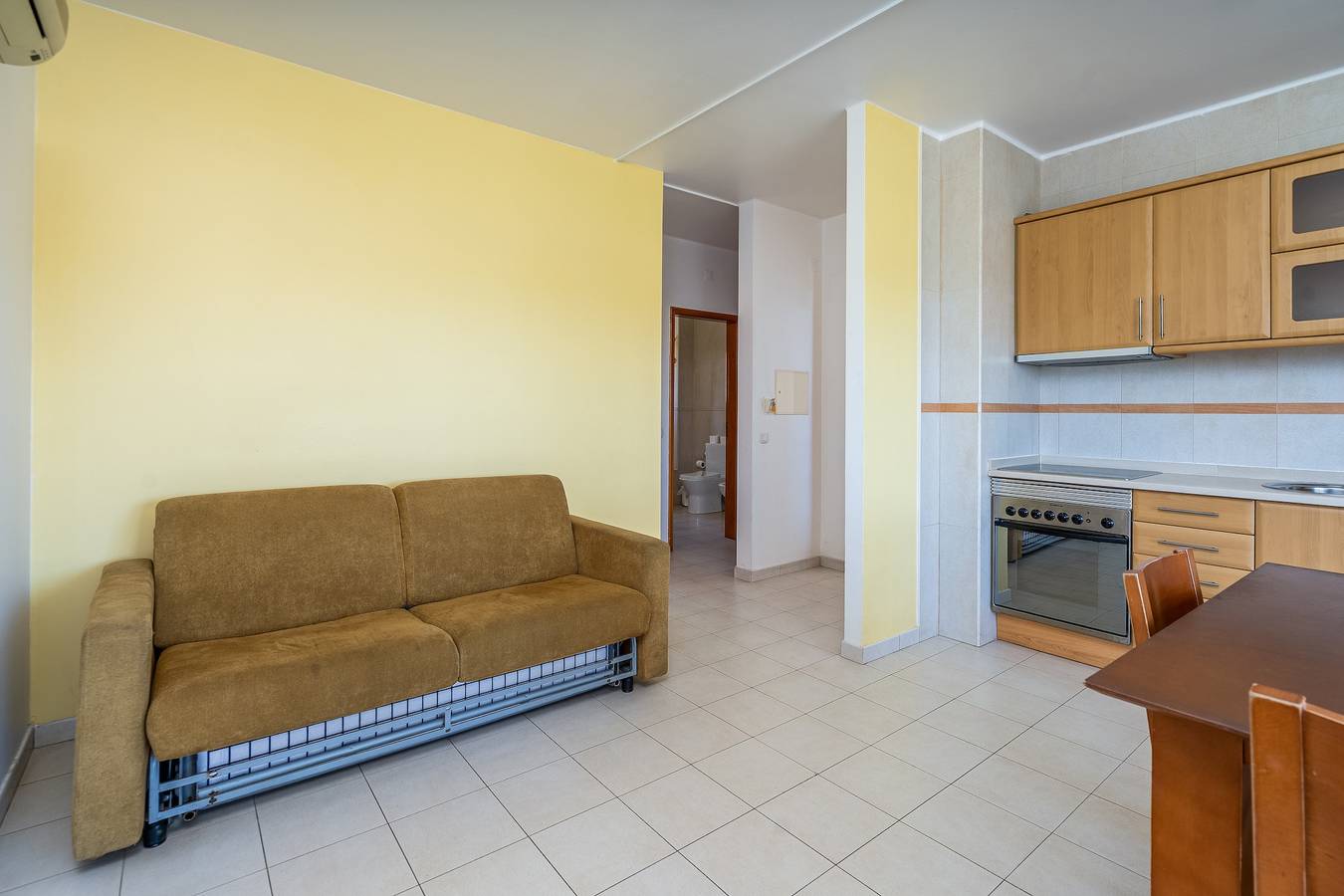 Appartement entier, Appartement 'Santa Teresinha A' avec piscine partagée, Wi-Fi et climatisation in Montes de Alvor, Alvor