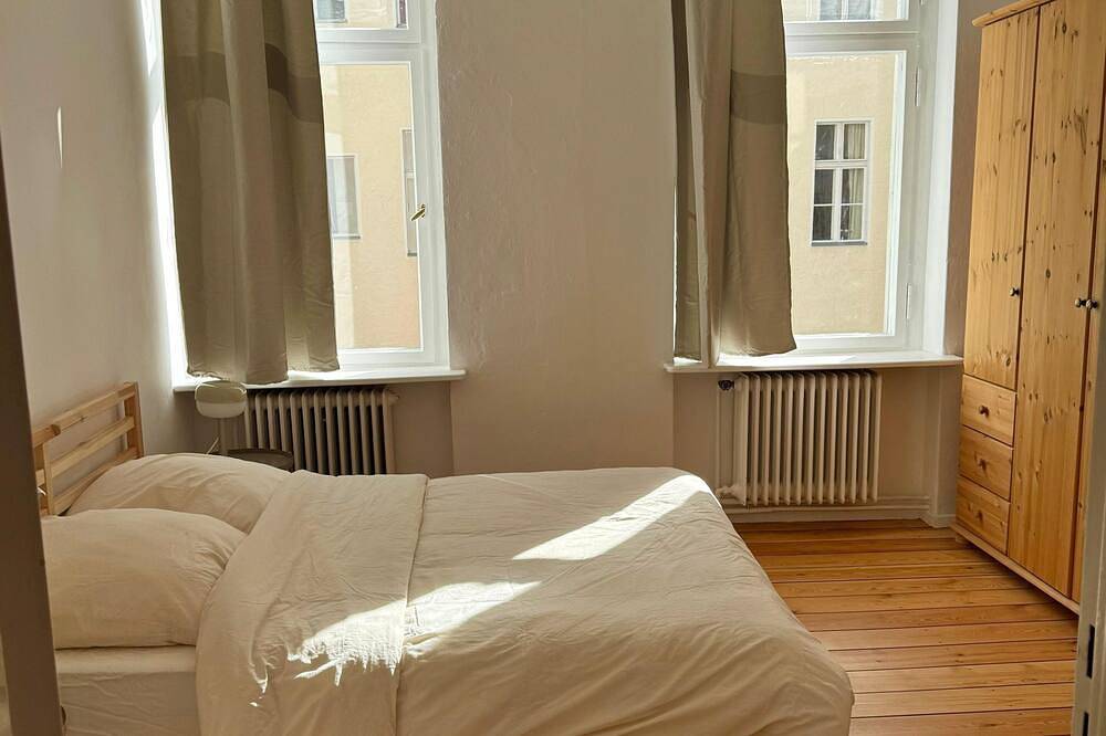 Ganze Wohnung, Elegant Holiday Apartment in Berlin Charlottenburg in Berlin Innenstadt, Berlin