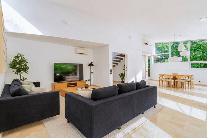 Casa rural para 11 personas, con Terraza además de Piscina y Vistas en Valles Occidental - 3