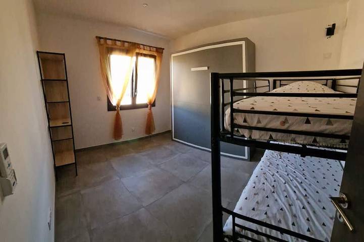 Location de vacances pour 6 personnes, avec terrasse dans Prunete - 3