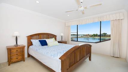 Holiday Home for 10 People in Yamba, New South Wales, Photo 2