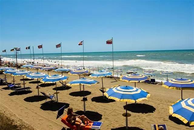 Bungalow für 4 Personen, mit Pool und Terrasse in Kampanien - 3