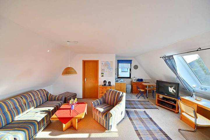 Ferienwohnung für 3 Personen, mit Garten und Terrasse in Lüssow - 3