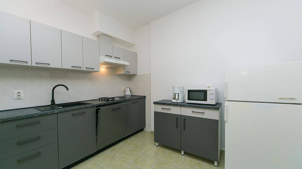 Ganze Ferienwohnung, Ferienwohnung für 8 Personen (74 m²) in Brela in Brela, Makarska Riviera