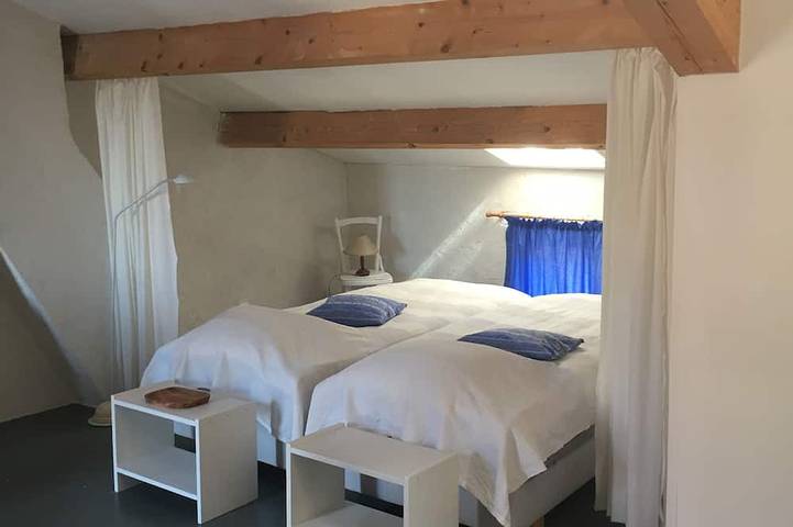 Location de vacances pour 8 personnes, avec terrasse à Venterol - 2