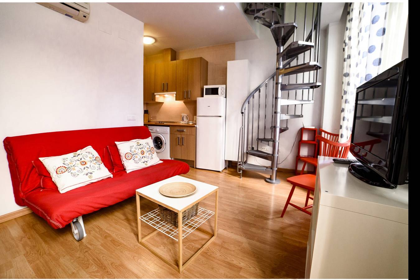 Apartamento vacacional entero, Sw Calle Capitan-Charming Duplex in Malaga Centro Historico, Málaga