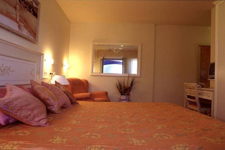 Appartement entier, Modern and luxurious penthouse with views of the sea and beaches of Cattolica in Cattolica, Province de Rimini
