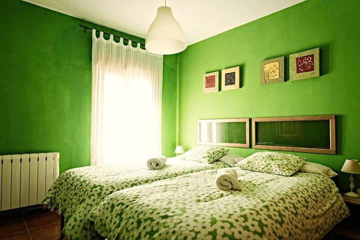 Casa rural para 5 personas, con vistas y jardín en Serranía de Guadalajara - 2