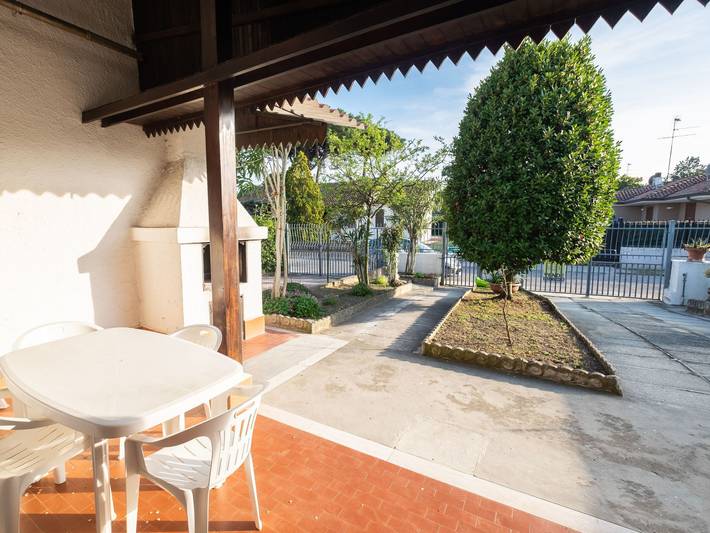 Location de vacances pour 6 personnes, avec jardin, animaux acceptés à Lido delle Nazioni - 3