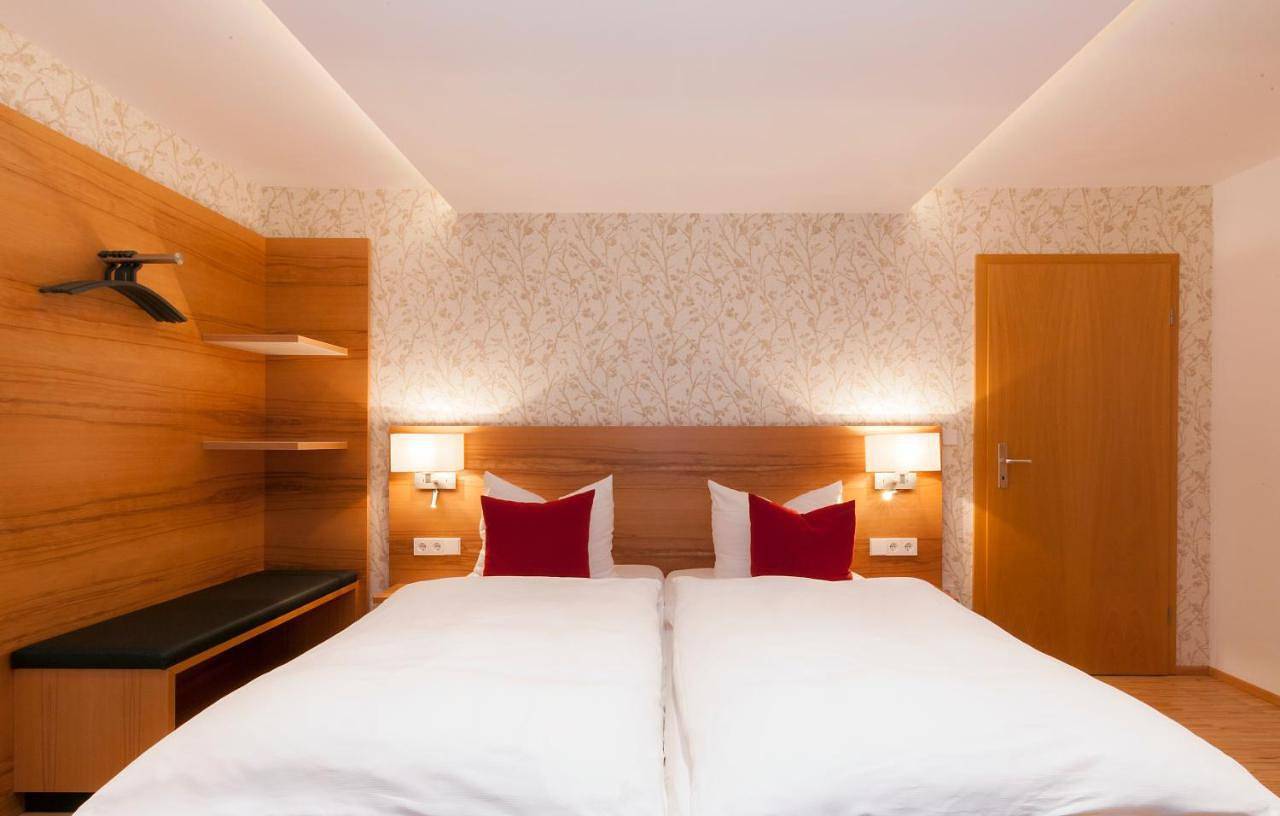 Appartementhotel Röhrenbach in Immenstaad, Immenstaad am Bodensee