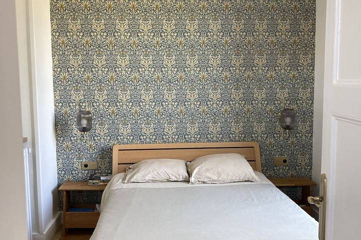 Location de vacances pour 5 personnes, avec Jacuzzi ainsi que Terrasse et Jardin à Bondy - 2