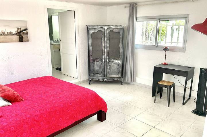 Chambre d’hôte pour 8 personnes, avec jardin à Vallauris - 4