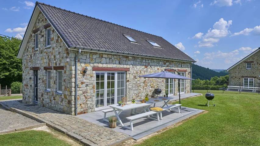 Ferienhaus für 14 Personen, mit Garten in Belgien