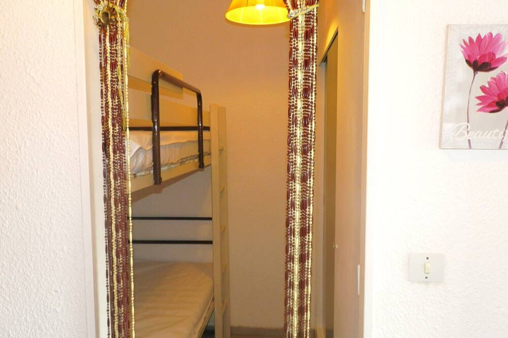 Appartement entier, Appartement vacances \"le center\" in Sainte Cécile Plage, Camiers