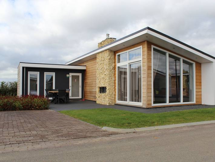 Vakantiehuis voor 5 personen, met zwembad en terras, met huisdier in Bemelen