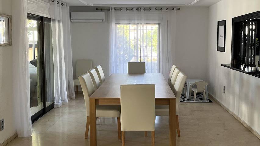 Casa rural para 9 personas, con piscina y terraza, Se admiten mascotas en Roquetas de Mar - 4