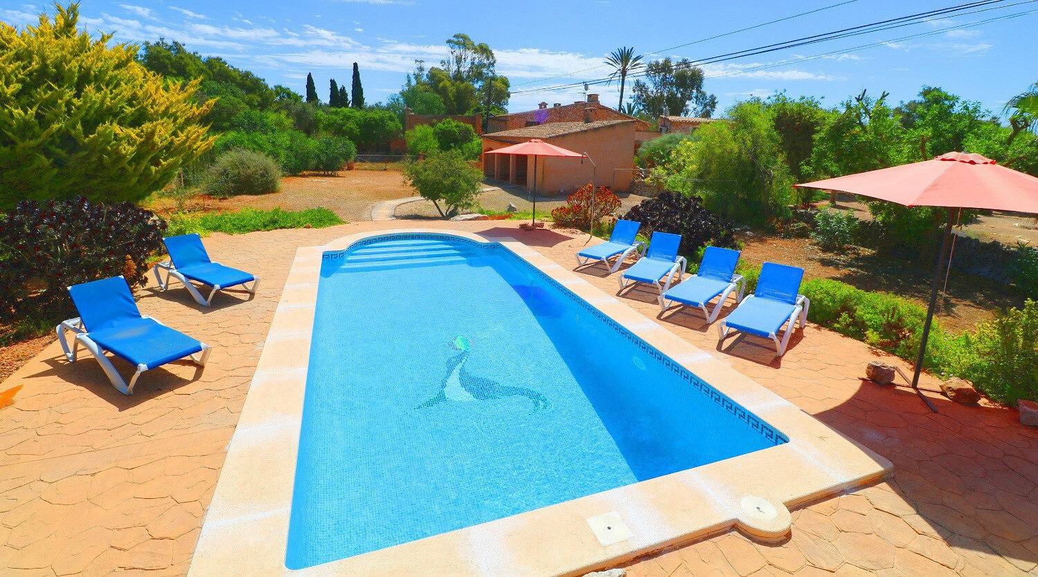 Finca "Can Cova" avec piscine privée et Wi-Fi in Es Llombards, Santanyí