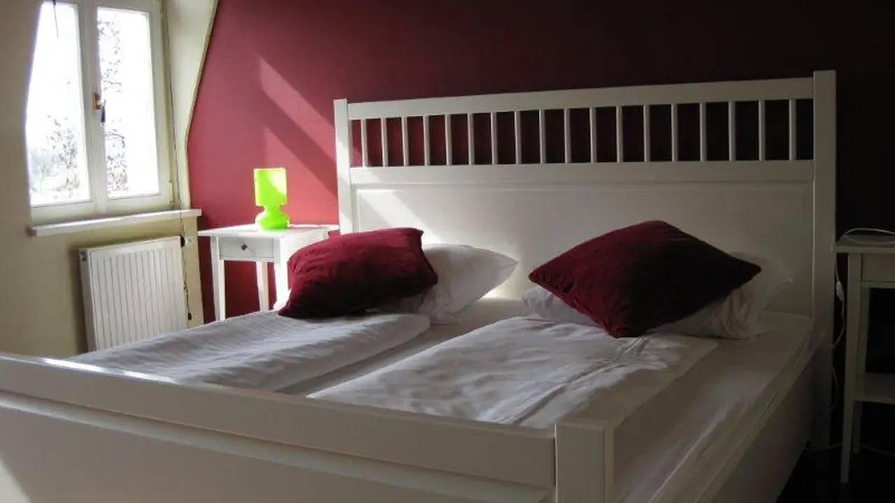 Ganze Ferienwohnung, Ferienwohnung für 3 Personen (35 m²) in Radebeul in Radebeul, Meißen Region