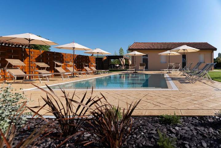 Gîte pour 3 personnes, avec jardin ainsi que piscine et vue, animaux acceptés à Dolo (Italie) - 2