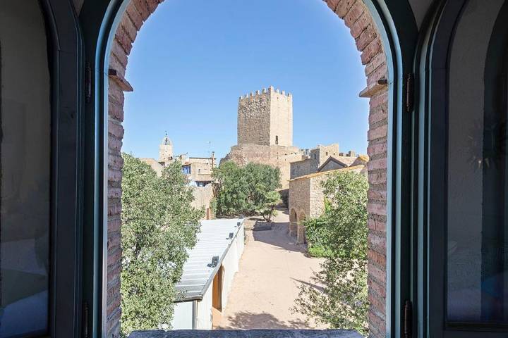 Location de vacances pour 6 personnes, avec jardin et piscine dans Peratallada - 2