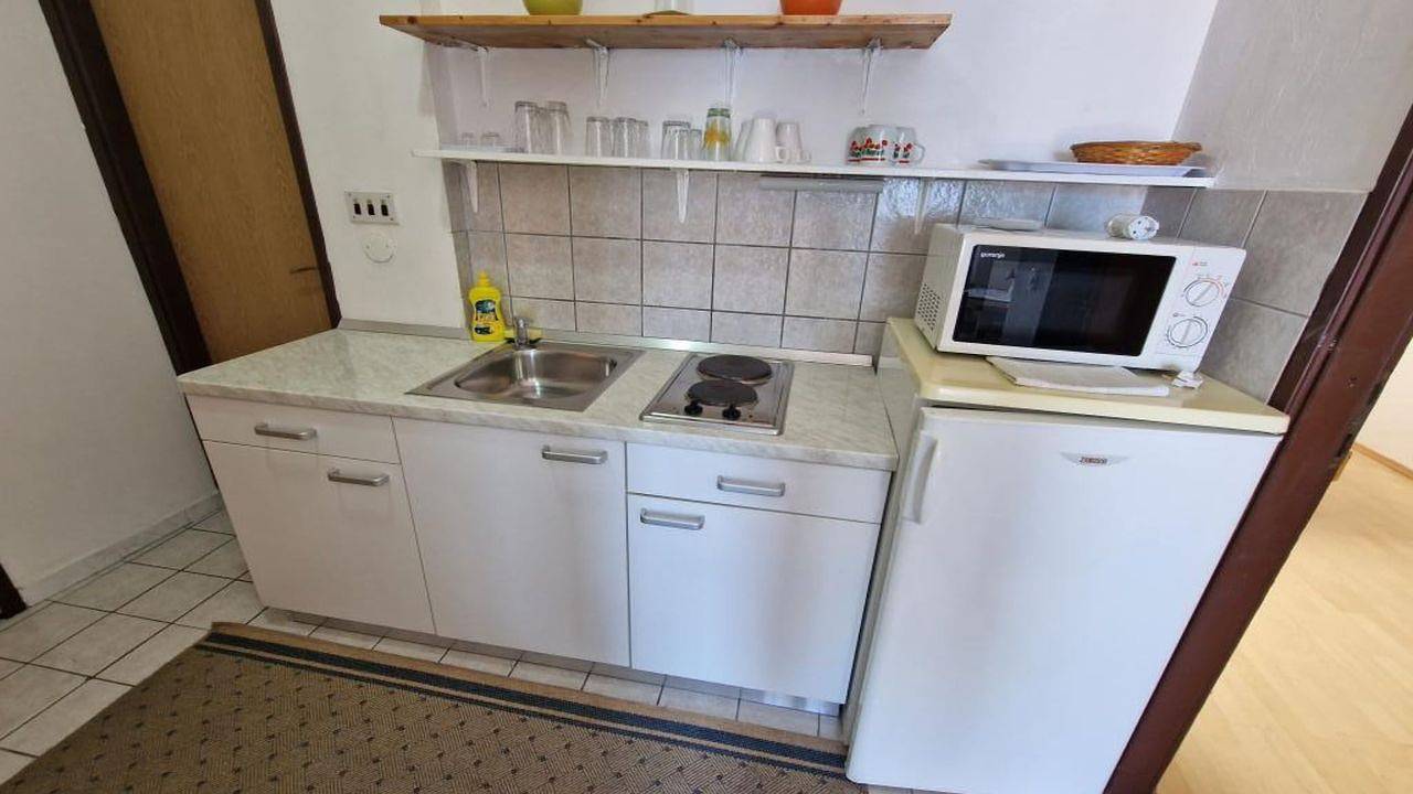 Ganze Ferienwohnung, Ferienwohnung für 4 Personen (45 m²) in Gradac in Gradac, Makarska Riviera
