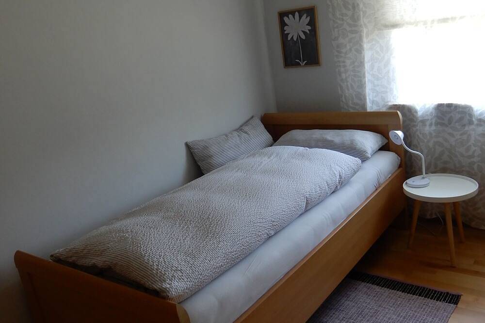 Ganze Wohnung, Ferienwohnung mit großer Terrasse in Modautal, Südhessen