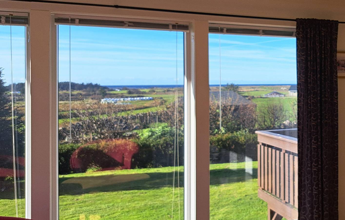 Ferienhaus für 8 Personen mit Garten in Farsund