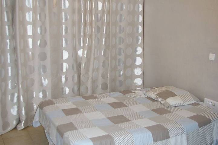 Location de vacances pour 6 personnes, avec jardin et terrasse, animaux acceptés à Sault - 2