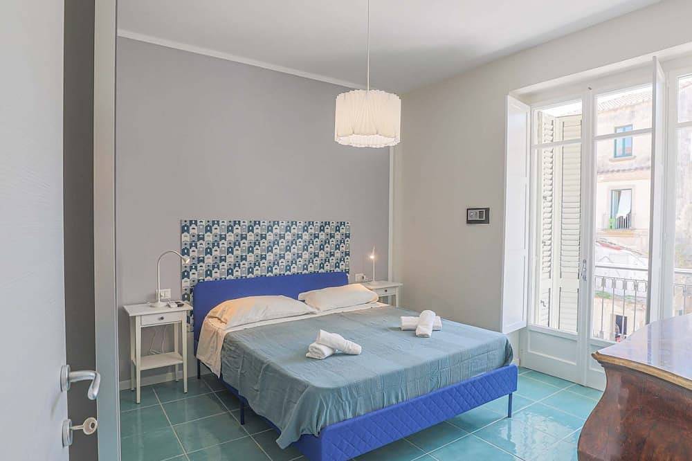 Amami Home - apartment in the heart of Salerno in Salerno, Tyrrhenian Coast Campania