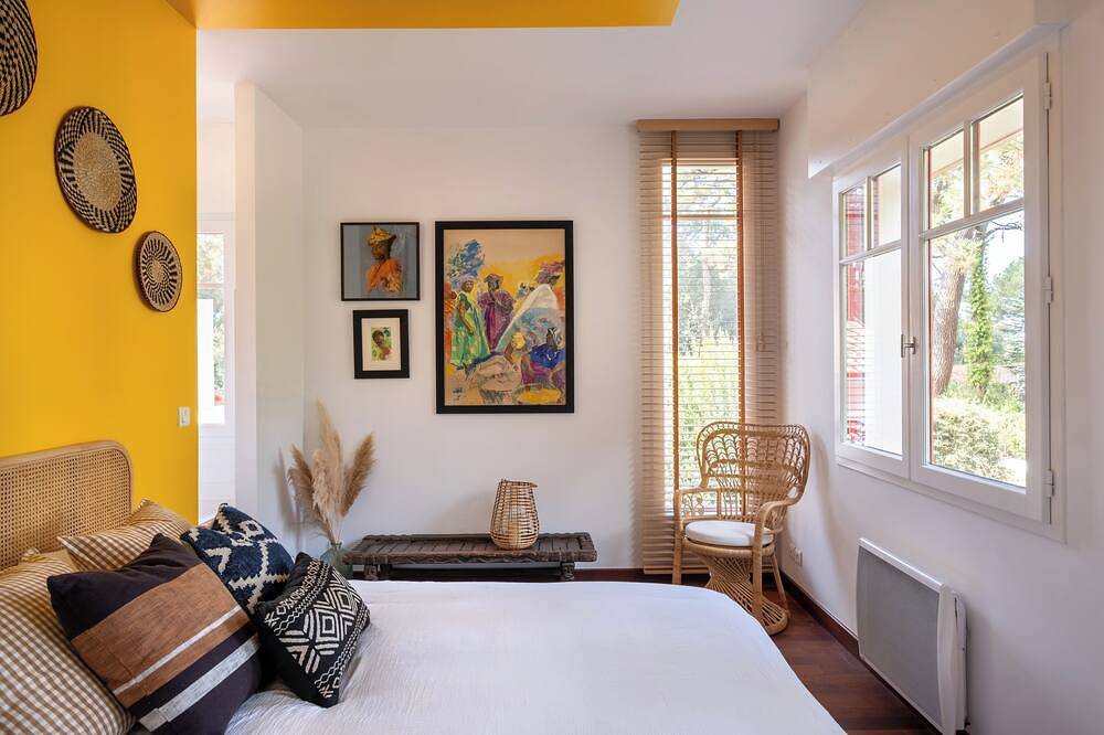 Artist's villa, ideal for families, 2 steps from the beach, sailing club and shops in Pyla-sur-Mer, La Teste-de-Buch