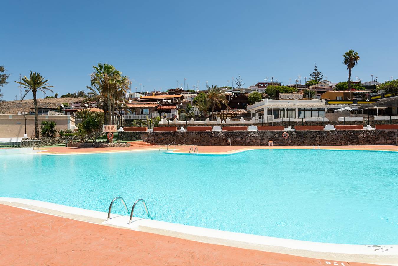 Camping Cabin - Private Solarium & Pool - Bbq in Maspalomas, San Bartolomé de Tirajana