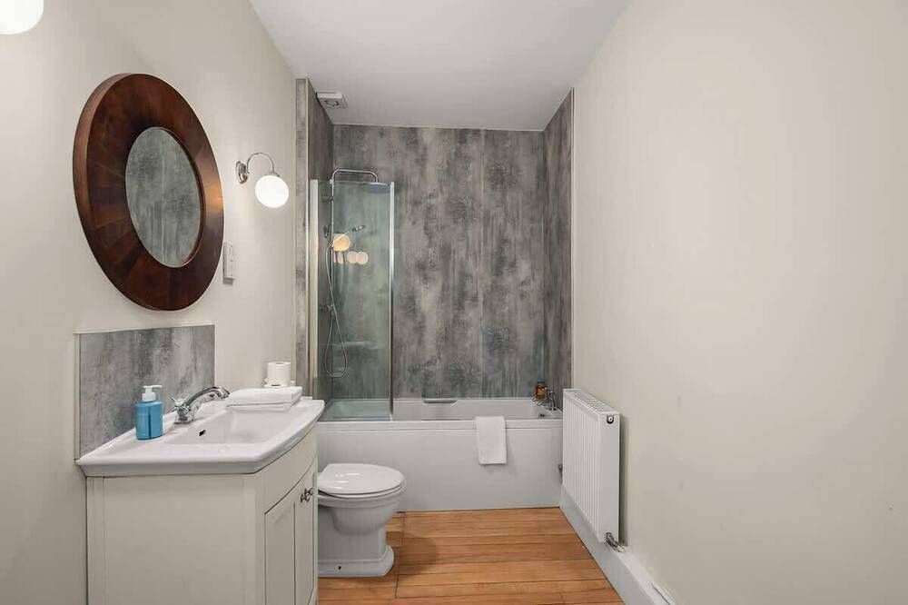 Rosebank House - 6 bedrooms, 8 bathrooms, Ev point in Blairgowrie (Perthshire), Perthshire