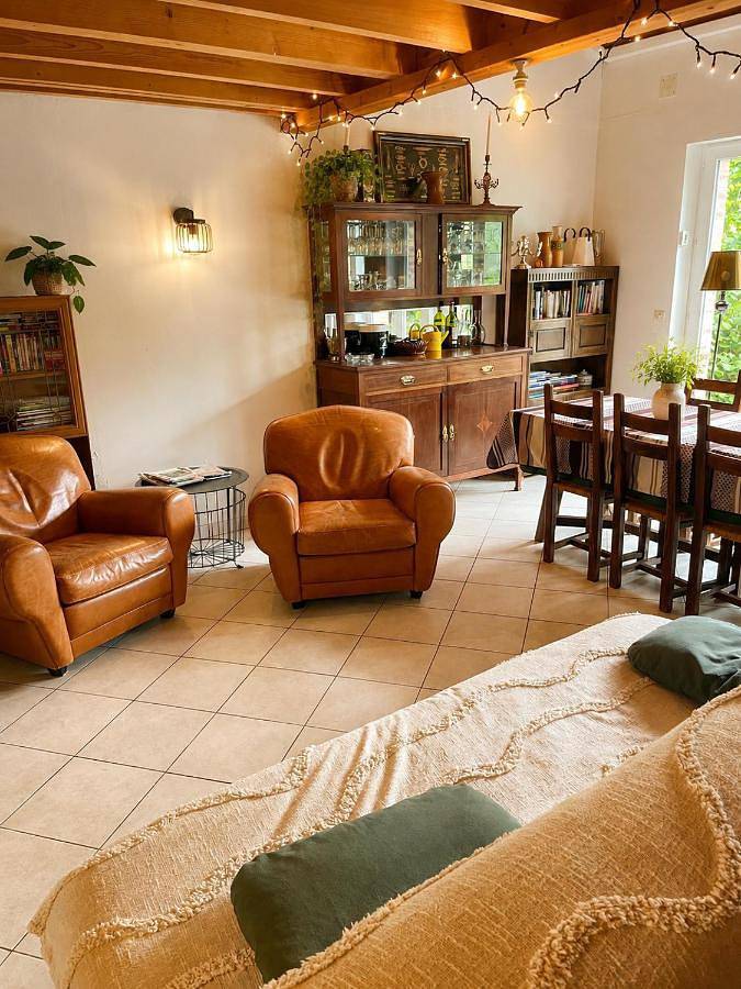 Location de vacances pour 6 personnes, avec Terrasse ainsi que Jardin et Vue à Beaumont-sur-Sarthe - 4