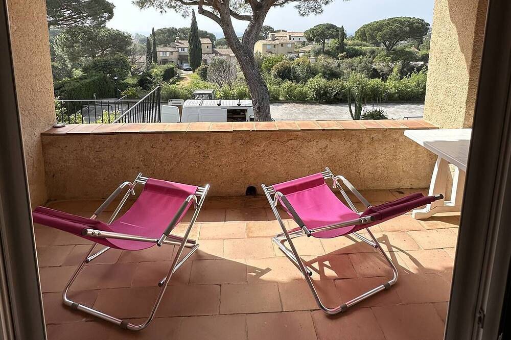 Ganze Wohnung, Gigaro - Air-conditioned farmhouse with sea view in Gigaro, La Croix-Valmer