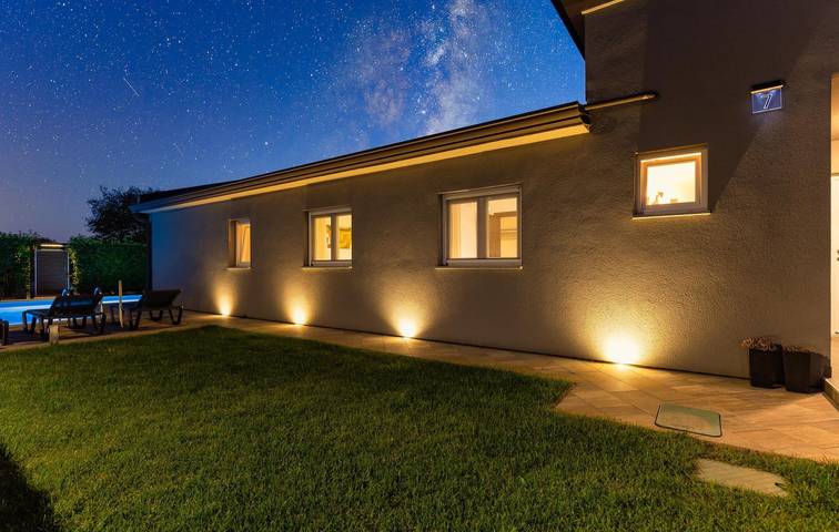 Ferienwohnung für 4 Personen, mit Terrasse und Garten sowie Pool in Porec und Umgebung - 4