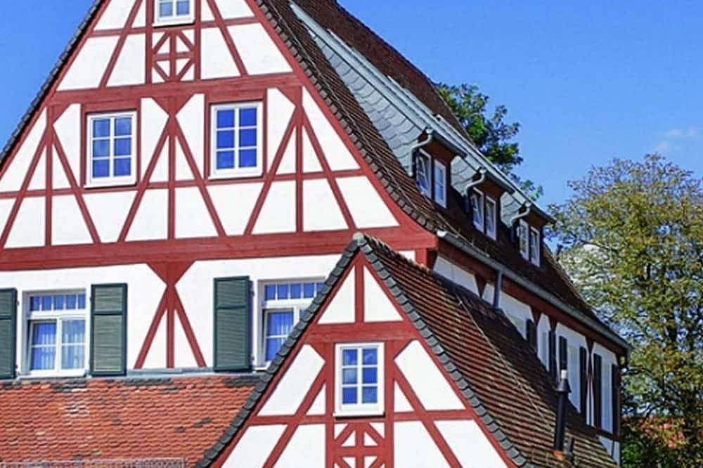 Studio Bad/Wc - Landhotel Altes Wasserwerk Gbr in Freinsheim, Pfälzer Rheinebene