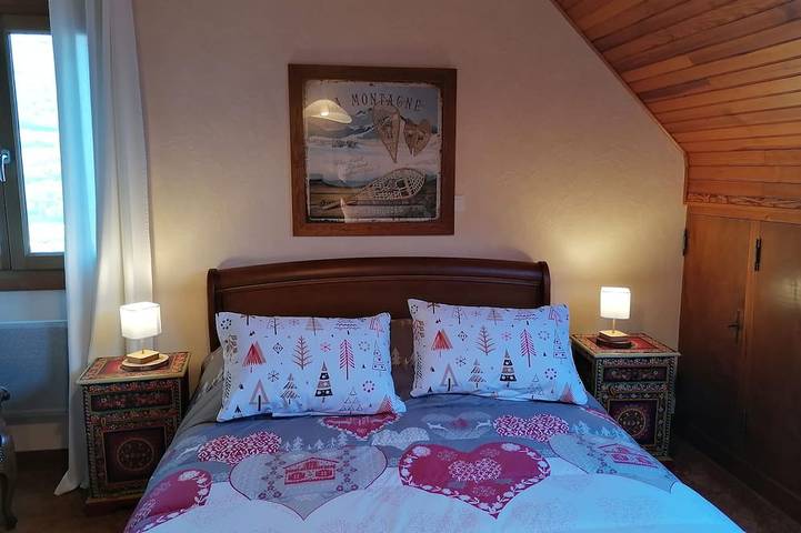 Ganze Wohnung, Schöne und komfortable Ferienwohnung in Luz Saint-Sauveur in Luz-Saint-Sauveur, Nationalpark Pyrenäen