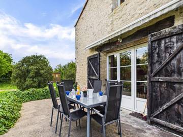 Location De Vacances pour 7 Personnes dans Saint-Vincent-sur-Jard, Vendée, Photo 1