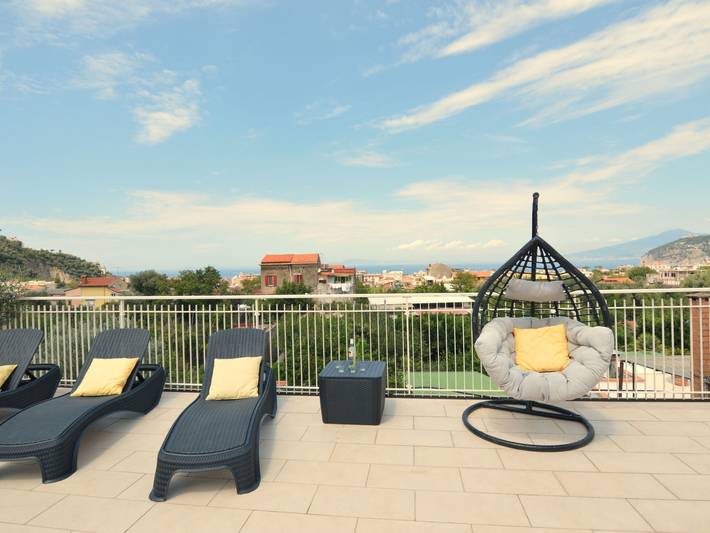 Apartamento entero, Familienwohnung mit Privatparkplatz in Sant'Agnello, Provincia de Nápoles