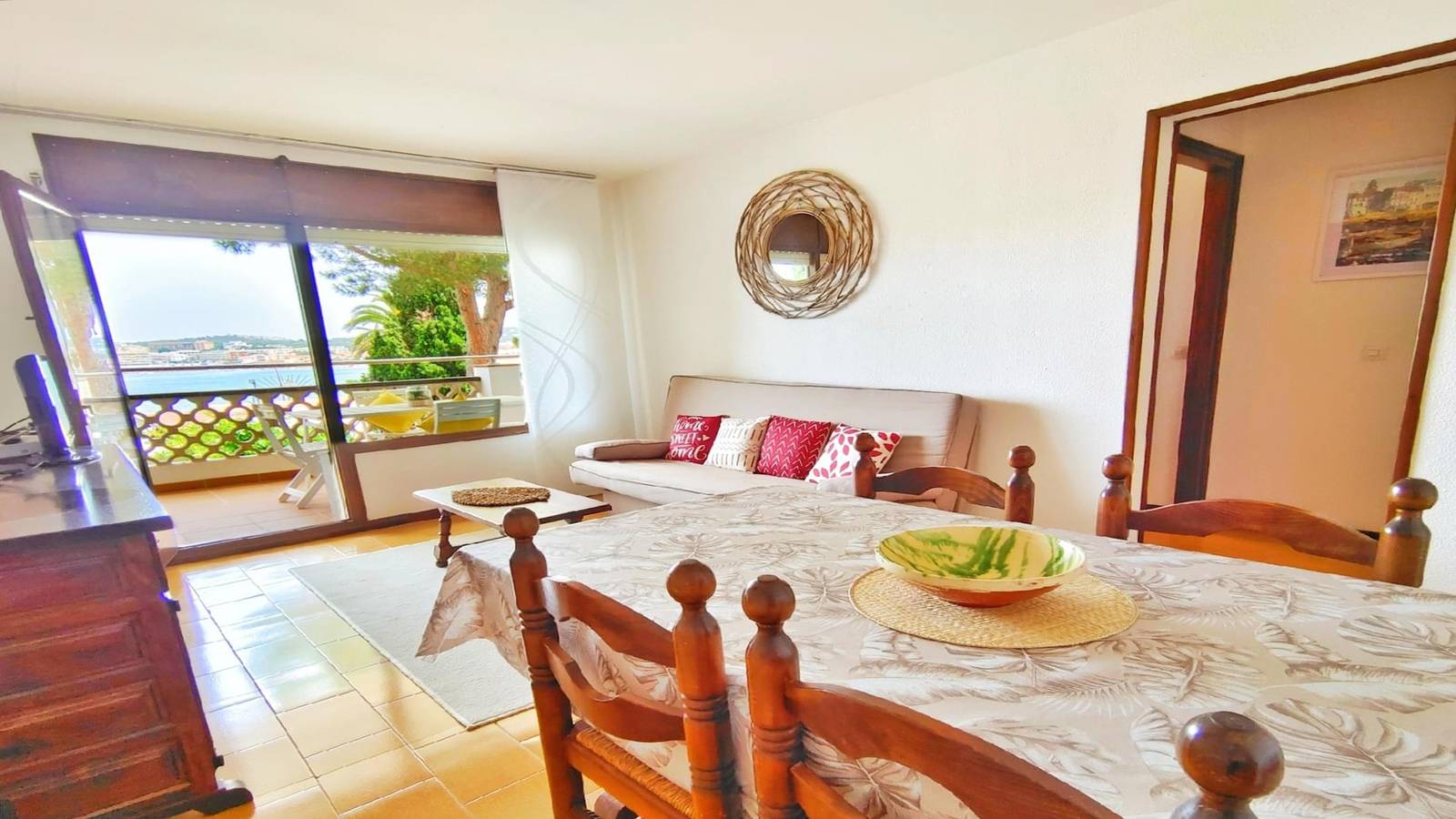 Geheel vakantieappartement, Vakantieappartement voor 6 personen met balkon/terras in L'Escala, Upper Empordà
