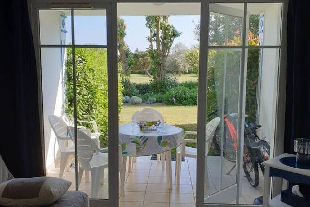 Entire apartment, Apartment with golf view in Talmont-Saint-Hilaire, Vendée