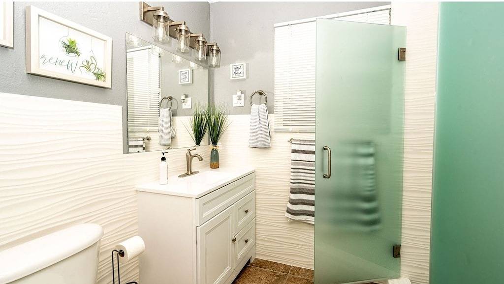 2Bd/1B/7Ppl/Wi-Fi/Bbq/Spa/Free Parking & Washer/Dryer in Miami, Floride